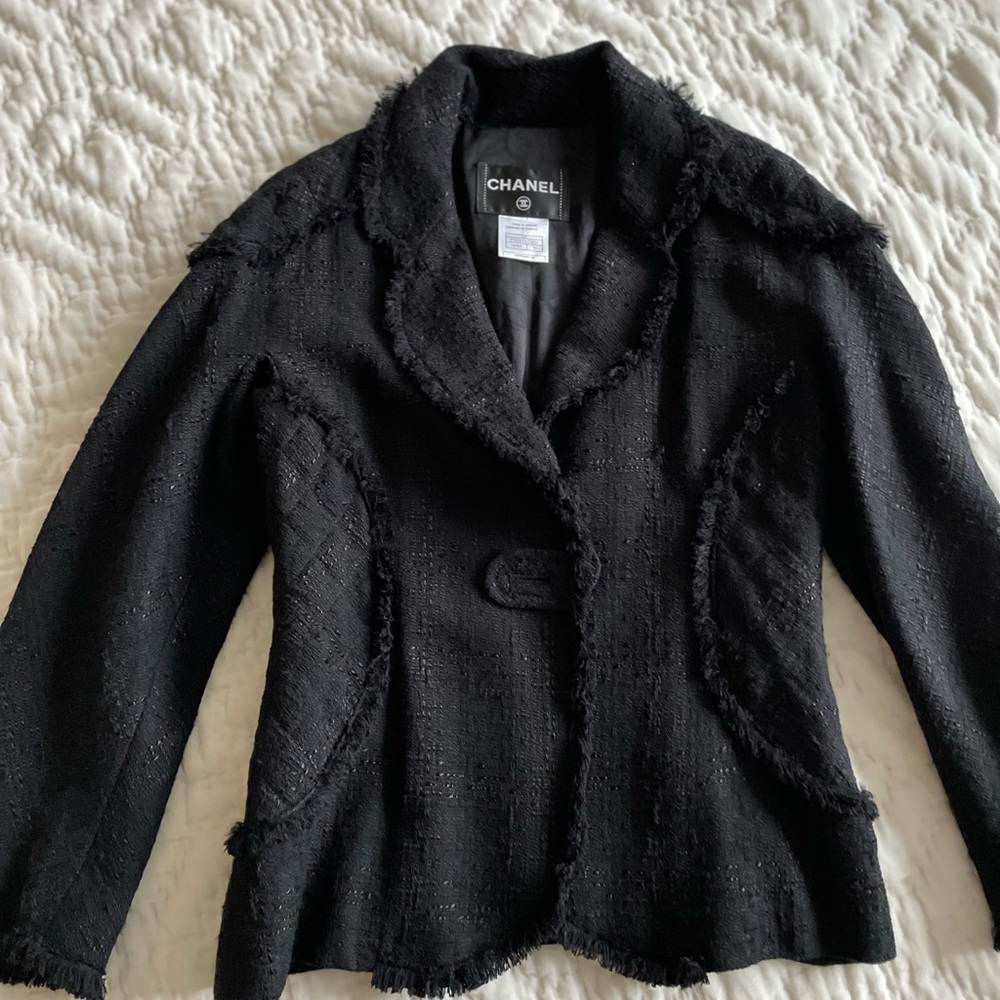 CHANEL silk lined jacket